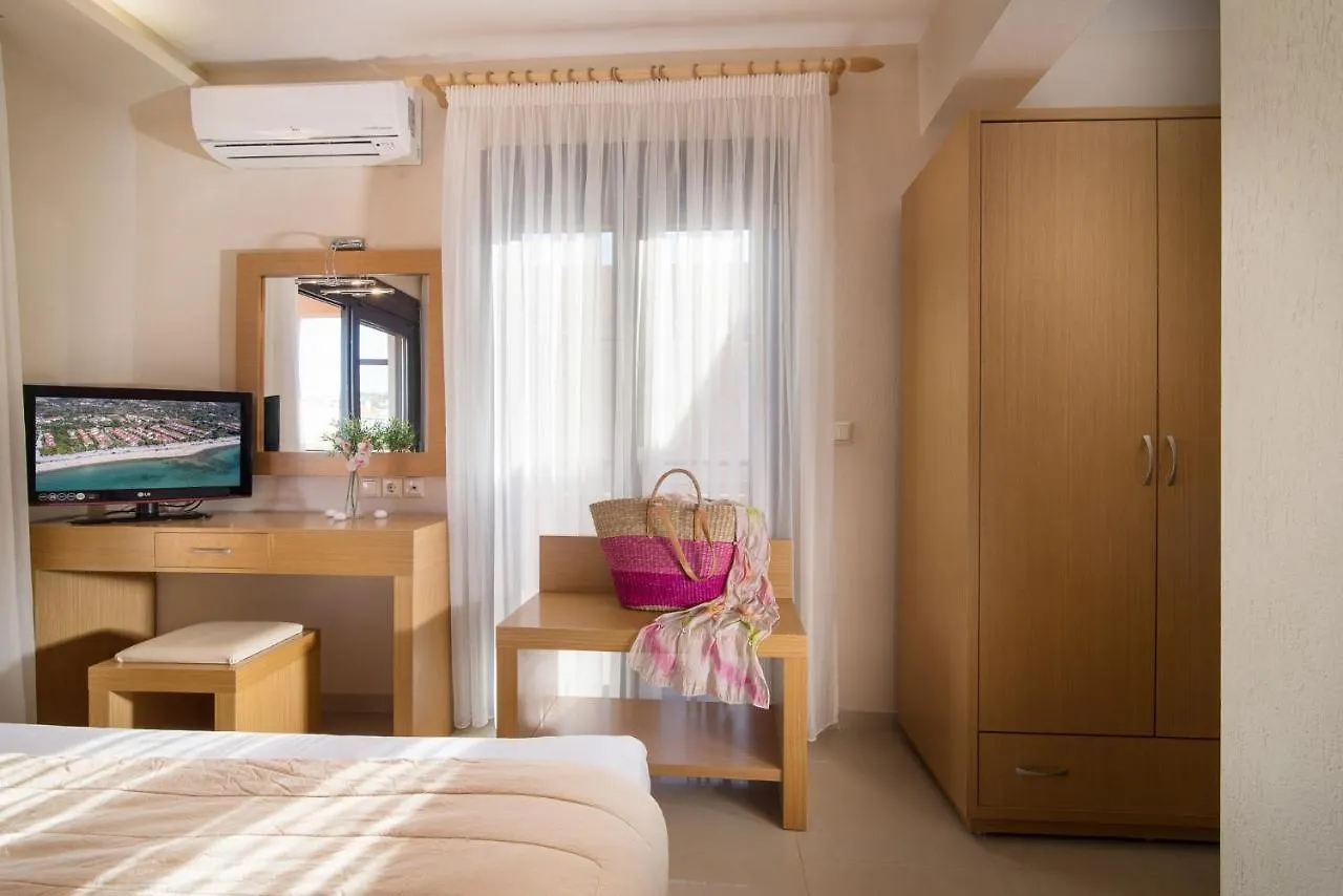Filippos Apartments & Studios Nikiti  Greece