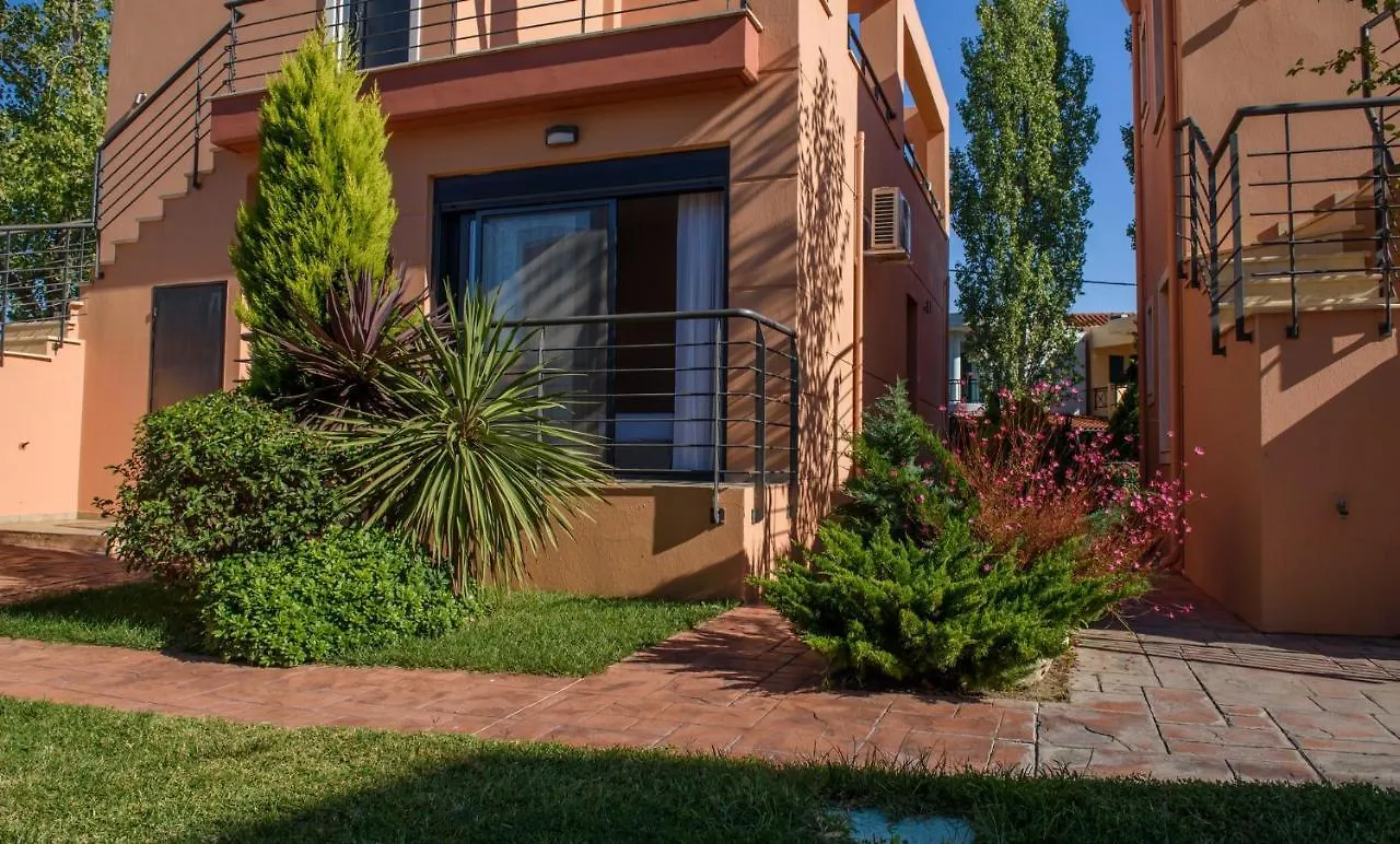 Filippos Apartments & Studios Nikiti   Nikiti (Sithonia)